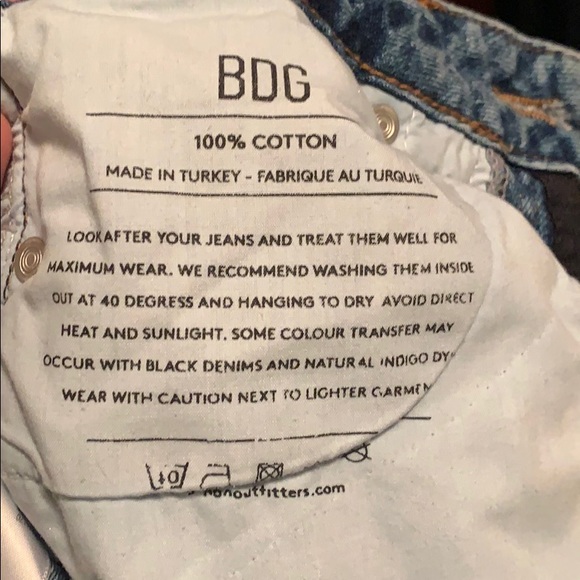 Urban Outfitters BDG Mom Medium Wash Jeans-26 - Picture 6 of 8